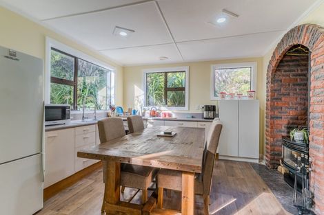 Photo of property in 164 Main South Road, Green Island, Dunedin, 9018