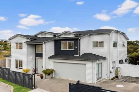 Photo of property in 18 Vazey Way, Hobsonville, Auckland, 0618