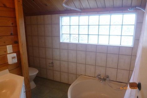 Photo of property in 93 Wiseley Road, West Harbour, Auckland, 0618