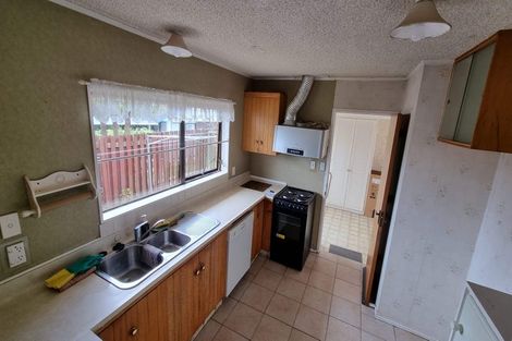 Photo of property in 4/110 Pakuranga Road, Pakuranga, Auckland, 2010