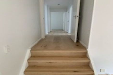 Photo of property in 1/10 Newstead Avenue, Browns Bay, Auckland, 0632