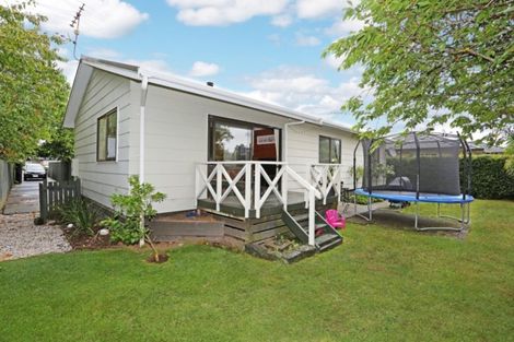 Photo of property in 2/134 Clevedon Road, Papakura, 2110