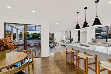 Photo of property in 64 Anich Road, Massey, Auckland, 0614