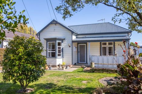 Photo of property in 33 Victoria Street, Masterton, 5810