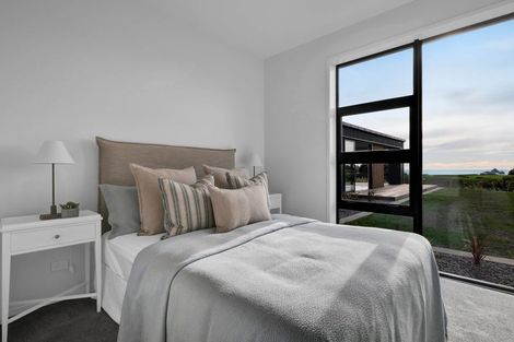 Photo of property in 29 Washer Road, Omata, New Plymouth, 4374