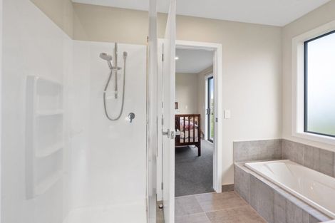 Photo of property in 6 Hato Patariki Lane, Nukuhau, Taupo, 3330