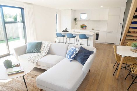 Photo of property in 4/23 Hills Road, Edgeware, Christchurch, 8013