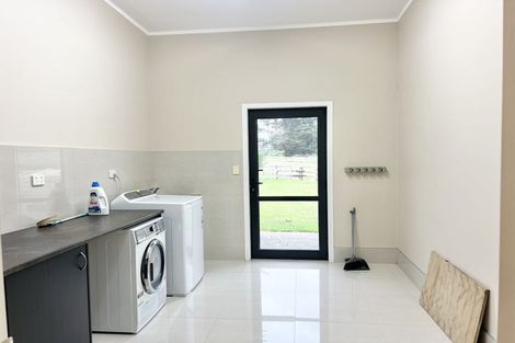 Photo of property in 76 Galloway Road, Karaka, Papakura, 2580