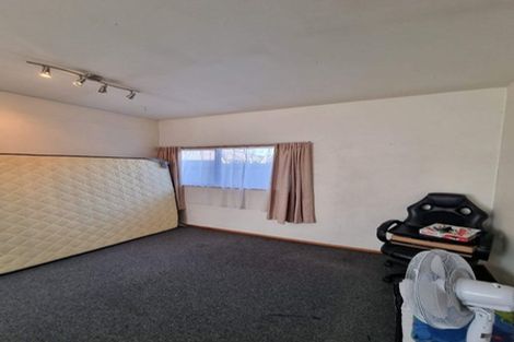 Photo of property in 32 Kowhai Avenue, Rangiora, 7400