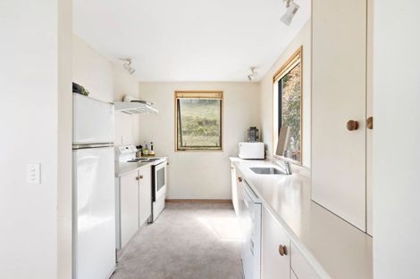 Photo of property in 4 Sainsbury Road, Fernhill, Queenstown, 9300