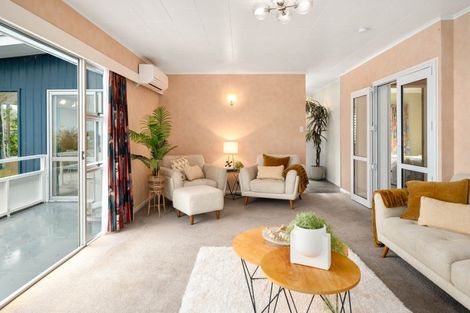 Photo of property in 8 Kensington Place, Richmond Heights, Taupo, 3330