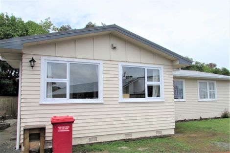 Photo of property in 5 Longfellow Street, Trentham, Upper Hutt, 5018