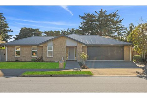 Photo of property in 24 Reka Street, Parklands, Christchurch, 8083