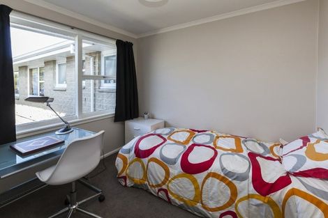 Photo of property in 106 Hawthorne Street, Strowan, Christchurch, 8052