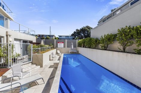 Photo of property in 208/27 Banks Avenue, Mount Maunganui, 3116