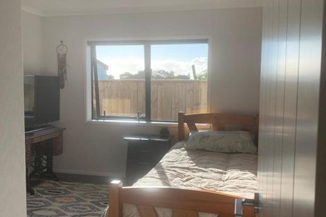 Photo of property in 25b Karaka Street, Merrilands, New Plymouth, 4312