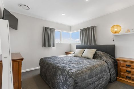 Photo of property in 1/13 Perendale Close, Somerville, Auckland, 2014