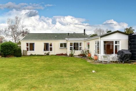 Photo of property in 3072 Coaltrack Road, Coalgate, 7673