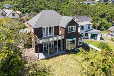 Photo of property in 11 Ridvan Grove, Ngaio, Wellington, 6035