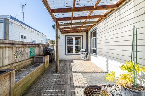 Photo of property in 33 Victoria Street, Masterton, 5810