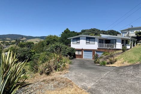 Photo of property in 86 Howard Road, Orere Point, Papakura, 2585