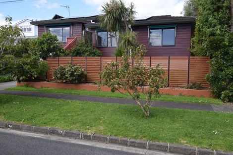 Photo of property in 27a Temple Street, Meadowbank, Auckland, 1072