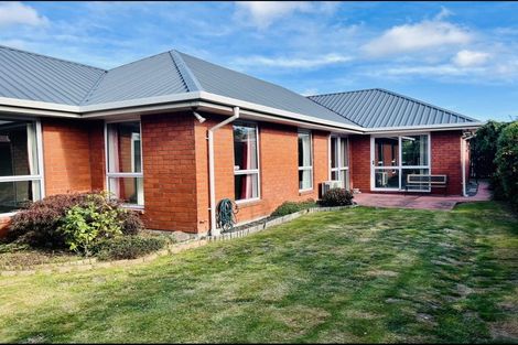 Photo of property in 2 Jocelyn Street, Casebrook, Christchurch, 8051