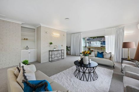 Photo of property in 72 East Street, Pukekohe, 2120