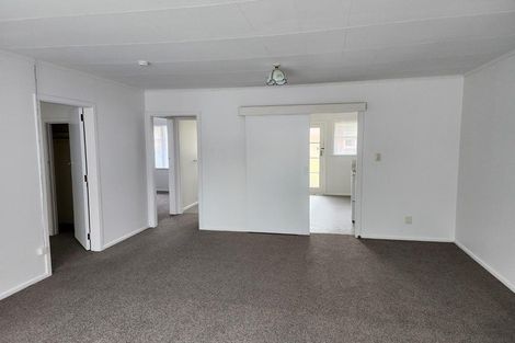 Photo of property in 2/8 Ararino Street, Trentham, Upper Hutt, 5018