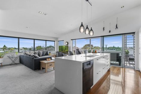 Photo of property in 65a Maxwells Road, Otumoetai, Tauranga, 3110