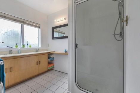 Photo of property in 108 Coronation Road, Hillcrest, Auckland, 0627