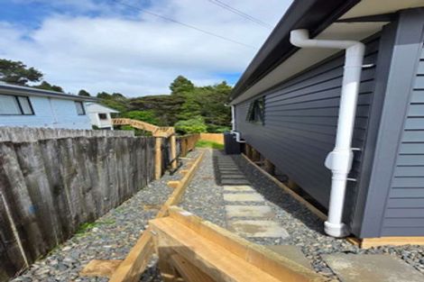 Photo of property in 40 Anne Mclean Drive, Bayview, Auckland, 0629