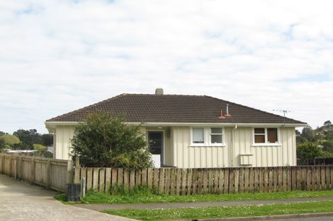 Photo of property in 12 Marton Place, Marfell, New Plymouth, 4310