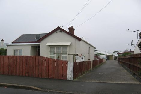 Photo of property in 17a-b Bradshaw Street, South Dunedin, Dunedin, 9012