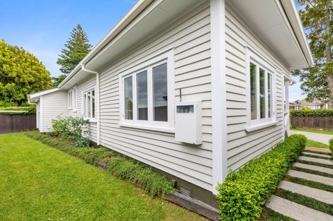 Photo of property in 2 Botanical Road, Tauranga South, Tauranga, 3112