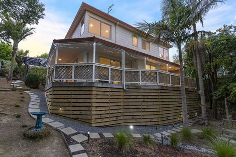 Photo of property in 2/13a Sandspit Road, Cockle Bay, Auckland, 2014