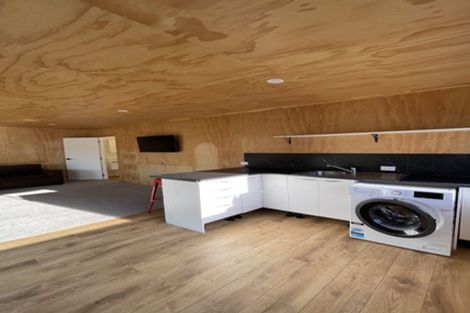 Photo of property in 82 Richmond Avenue, Richmond Heights, Taupo, 3330