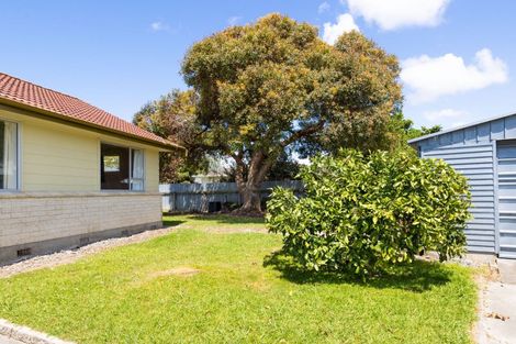 Photo of property in 30 Shortland Street, Tamatea, Napier, 4112