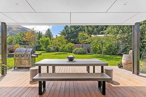 Photo of property in 21 Hewson Crescent, Lake Hawea, Wanaka, 9382