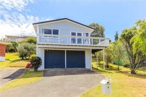 Photo of property in 6 Arosa Place, Forrest Hill, Auckland, 0620