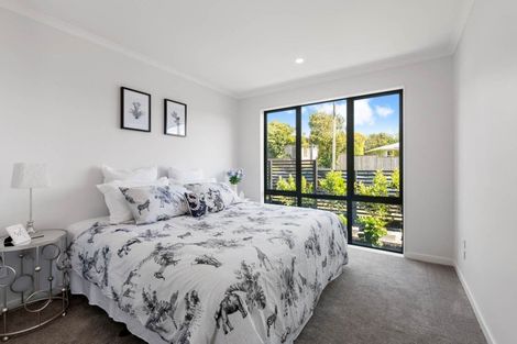 Photo of property in 12a Tiber Road, Forrest Hill, Auckland, 0620