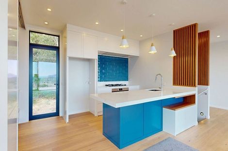 Photo of property in 39 Kotare Street, Waikanae, 5036