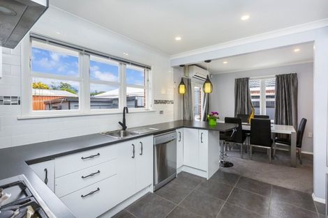 Photo of property in 22 Murray Street, Wallaceville, Upper Hutt, 5018