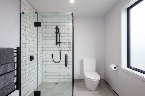 Photo of property in 19 Franks Place, Outram, 9019