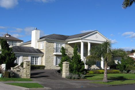 Photo of property in 10 Anaheim Boulevard, Shamrock Park, Auckland, 2016