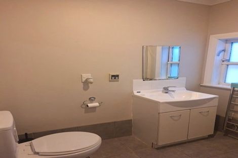 Photo of property in 221 Ohiro Road, Brooklyn, Wellington, 6021