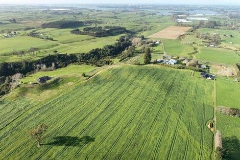 Photo of property in 41 Mcnaughten Road, Karioitahi, Waiuku, 2683