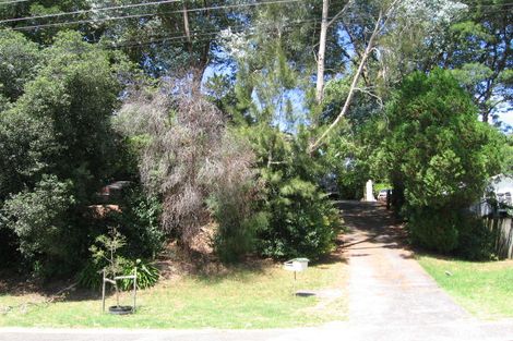 Photo of property in 27 Eskdale Road, Birkdale, Auckland, 0626