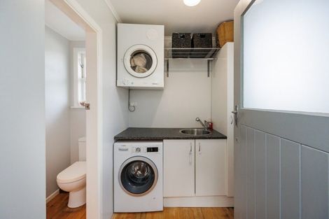 Photo of property in 144 Ruamahanga Crescent, Terrace End, Palmerston North, 4410