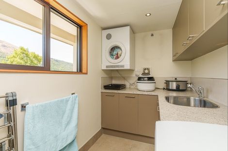 Photo of property in 22 Hood Crescent, Arrowtown, 9302